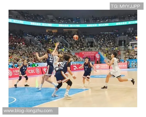 广东女篮对阵沈部女篮精彩比赛录像回顾与分析